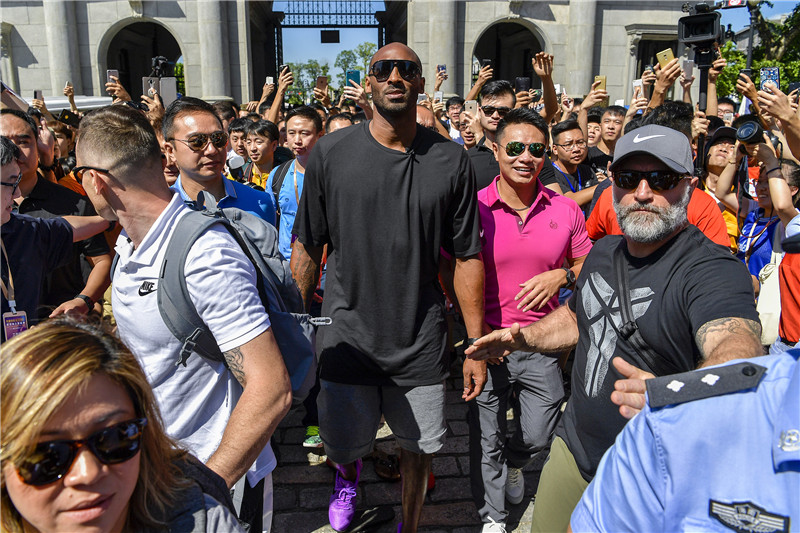 萨内蒂：批评劳塔罗？荒谬，他已经排在国米历史射手榜前五（萨内蒂：质疑劳塔罗太离谱，他已跻身国米队史射手前五）