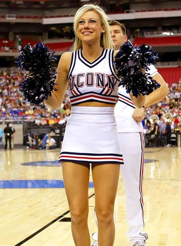 孔蒂：穆里尼奥的履历说明了他的伟大；意甲已变得更加欧洲化（孔蒂：穆里尼奥辉煌履历见证其伟大；意甲正日益欧洲化）