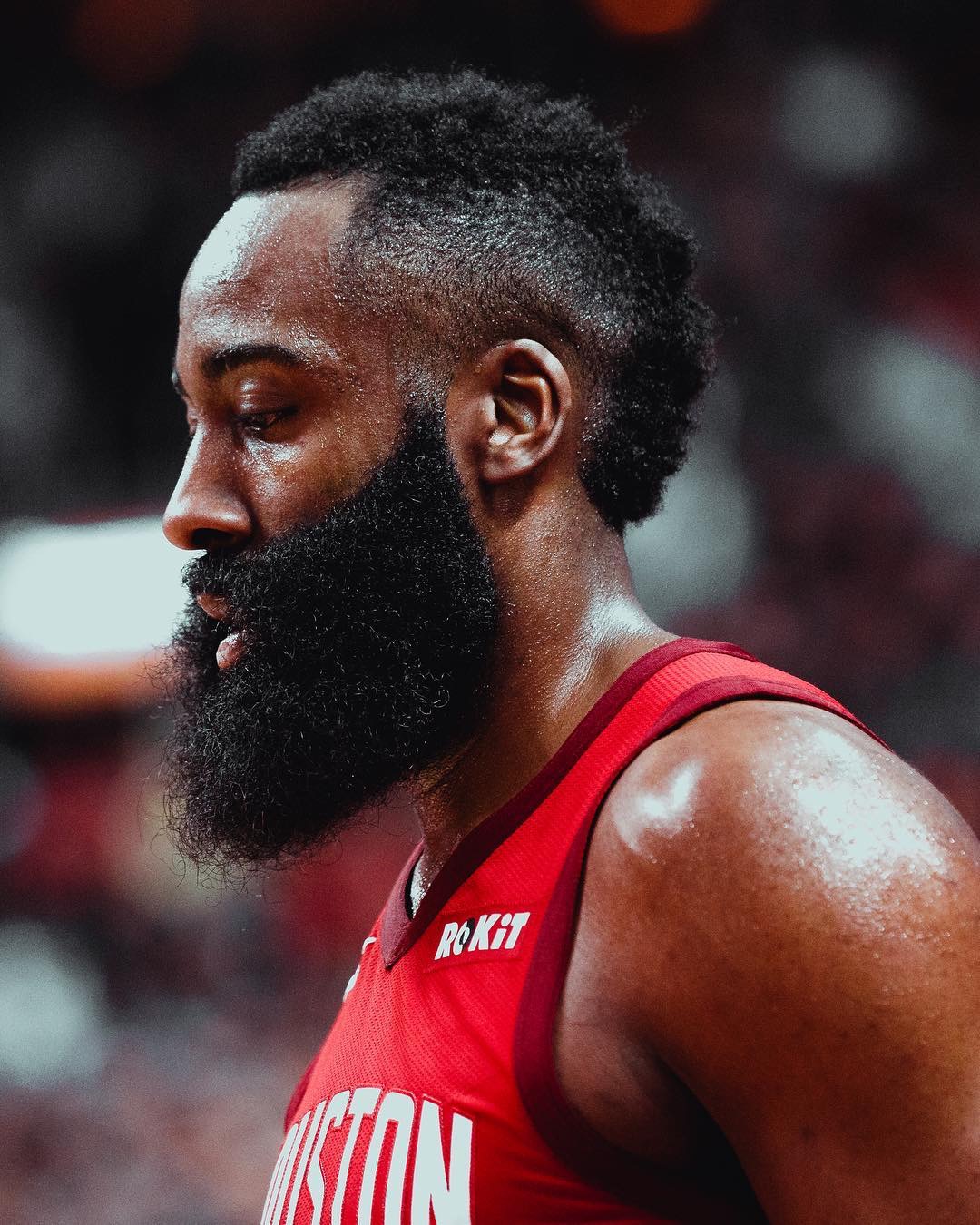 莱切2-1都灵，班达、拉萨纳-库利巴利建功（班达、拉萨纳-库利巴利破门，莱切2-1击败都灵）