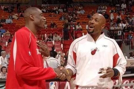 将他余生绑在滔搏！TES官方：与队内中单Creme续约（TES官宣：与中单Creme续约，未来继续为滔搏效力）