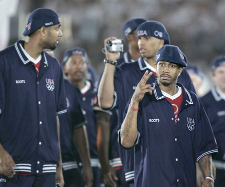 阿莫林：很满意队员主动安慰约罗，库尼亚会带着竞技热情登场（阿莫林满意队员主动安慰约罗：库尼亚将以饱满斗志出场）